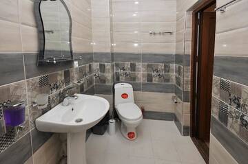 Фото номера Двухместный номер с 1 кроватью Отель BERIKA HOUSE г. Тбилиси 7