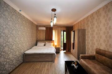 Фото номера Двухместный номер с 1 кроватью Отель BERIKA HOUSE г. Тбилиси 16