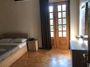 Фото номера Бюджетный двухместный номер с 1 кроватью Отель Hotel my place г. Тбилиси 3