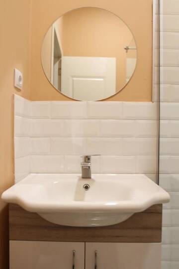 Фото номера Двухместный номер с 1 кроватью и балконом Гостевой дом Guest House 3rd Floor г. Тбилиси 6