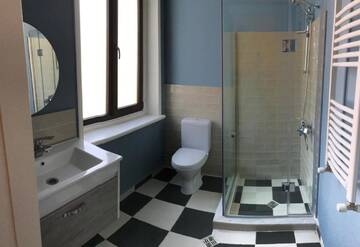 Фото номера Кровать в общем 6-местном номере для женщин Гостевой дом Guest House 3rd Floor г. Тбилиси 4