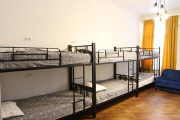 Фото номера Кровать в общем 6-местном номере для женщин Гостевой дом Guest House 3rd Floor г. Тбилиси 3