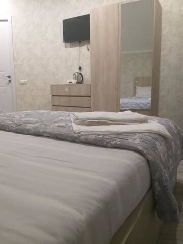 Фото номера Стандартный двухместный номер с 1 кроватью Отель Tbilisi Center Hotel г. Тбилиси 9