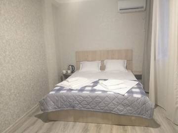 Фото номера Стандартный двухместный номер с 1 кроватью Отель Tbilisi Center Hotel г. Тбилиси 6