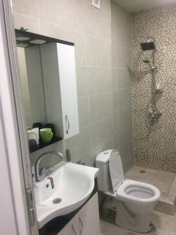 Фото номера Дом с 1 спальней Дома для отпуска Two bedroom apartment..Metro Marjanishvili-Street-Ivane Javakhishvili 58a г. Тбилиси 13
