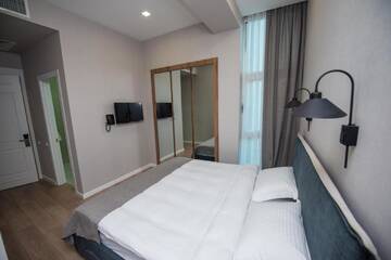 Фото номера Стандартный двухместный номер с 1 кроватью Отель BINA 21 Hotel г. Тбилиси 12