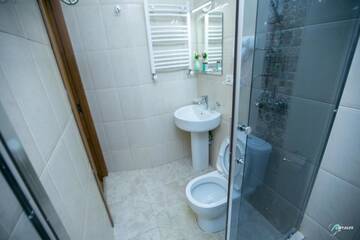 Фото номера Номер Делюкс Отель Hotel Laura г. Тбилиси 33