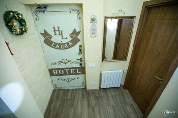 Фото номера Номер Делюкс Отель Hotel Laura г. Тбилиси 14