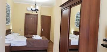 Фото номера Номер Делюкс Отель Hotel Laura г. Тбилиси 41