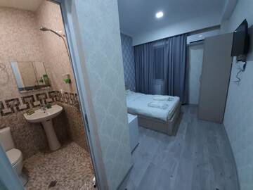 Фото Проживание в семье Guest House L&amp;A г. Тбилиси 2