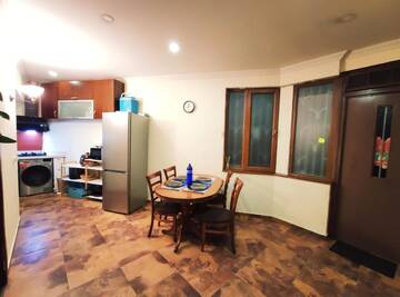Фото Гостевой дом Rustaveli-OGE hostel г. Тбилиси 4