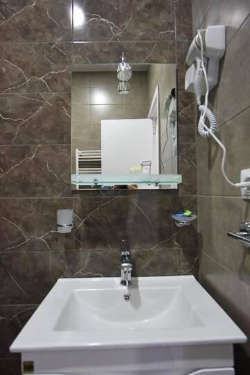 Фото номера Двухместный номер с 1 кроватью Гостевой дом Guesthouse Radiani 14 г. Тбилиси 39