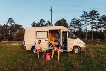 Фото номера Дом с 1 спальней Дома для отпуска Campervan г. Тбилиси 20