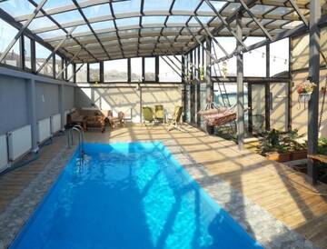 Фото Дома для отпуска Tropical Lounge г. Тбилиси 4