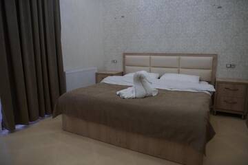 Фото номера Двухместный номер с 1 кроватью Отель Tbilisi Sea Hotel г. Тбилиси 13