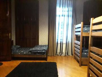 Фото номера Общий номер для мужчин и женщин 103 Хостелы Central House г. Тбилиси 5