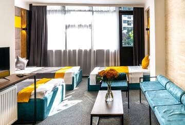 Фото номера Трехместный номер «Комфорт» Отель BG Palace Hotel г. Тбилиси 15