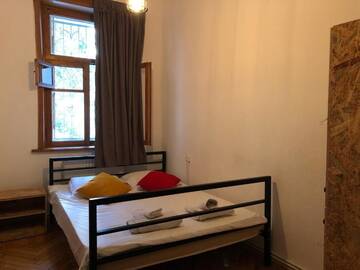 Фото номера Двухместный номер с 1 кроватью Хостелы Vac Hostel г. Тбилиси 18