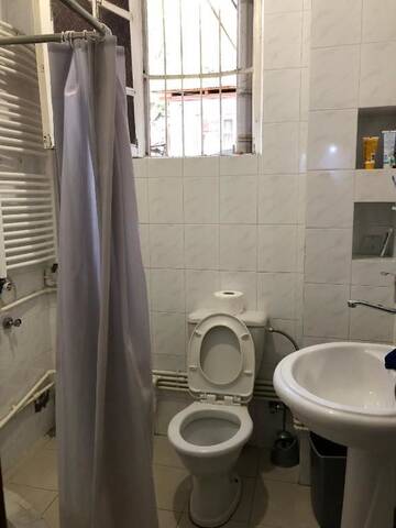 Фото номера Двухместный номер с 1 кроватью Хостелы Vac Hostel г. Тбилиси 22