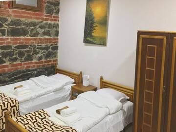 Фото номера Четырехместный номер Гостевой дом Vere Rooms г. Тбилиси 7