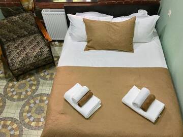 Фото номера Двухместный номер с 1 кроватью Гостевой дом Vere Rooms г. Тбилиси 23
