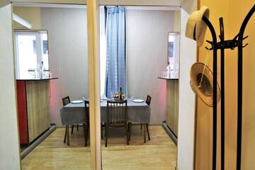 Фото номера Cемейный номер с собственной ванной комнатой Гостевой дом Hotel Tbilisi Metta г. Тбилиси 38