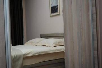 Фото номера Двухместный номер Делюкс с 1 кроватью и ванной Хостелы ASU HOSTEL TBILISI г. Тбилиси 6
