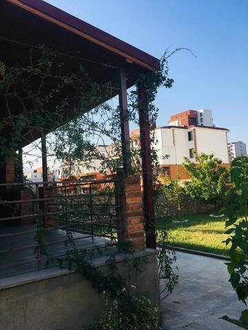Фото номера Дом с 2 спальнями Дома для отпуска Mariam’s House г. Тбилиси 7