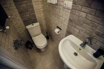 Фото номера Двухместный номер с 1 кроватью и балконом Гостевой дом Veronika Home Tbilisi г. Тбилиси 17