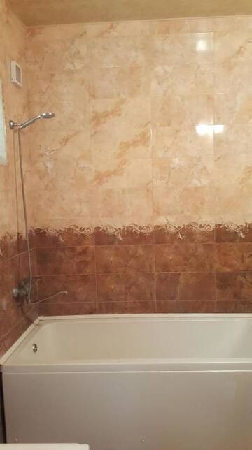 Фото номера Семейный номер с балконом Гостевой дом guesthouse new different г. Тбилиси 38