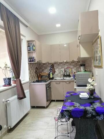 Фото номера Семейный номер с балконом Гостевой дом guesthouse new different г. Тбилиси 55