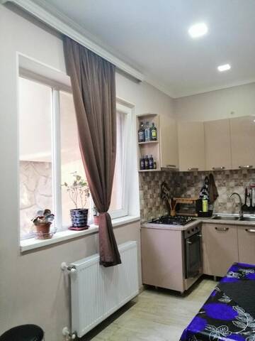 Фото номера Семейный номер с балконом Гостевой дом guesthouse new different г. Тбилиси 6
