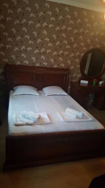 Фото номера Семейный номер с балконом Гостевой дом guesthouse new different г. Тбилиси 30