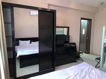 Фото номера Четырехместный номер &quot;Комфорт&quot; Отель Georgia Hotel Villa г. Тбилиси 2