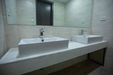 Фото номера Кровать в общем 4-местном номере для мужчин и женщин Хостелы Hostel Abano г. Тбилиси 15